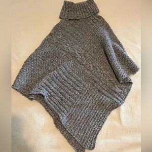 Sonoma Poncho style Sweater size S-M